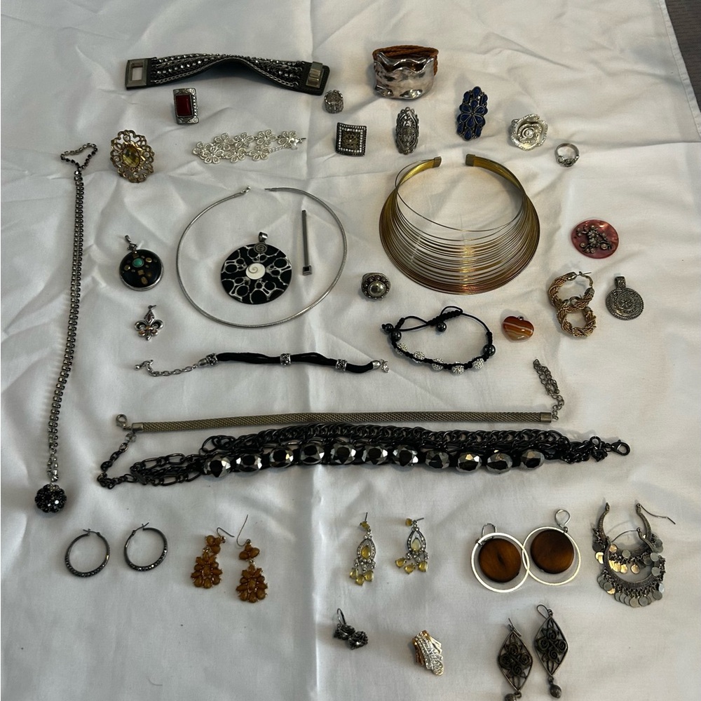 Mixed Women’s Jewelry